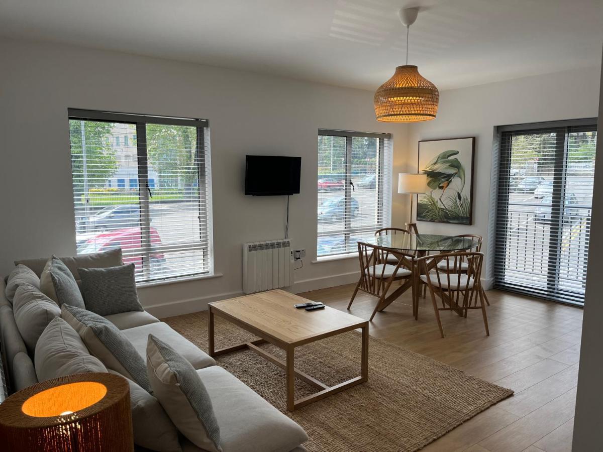 2 Bedroom Apartment Central Town Location Enniscorthy Exterior foto